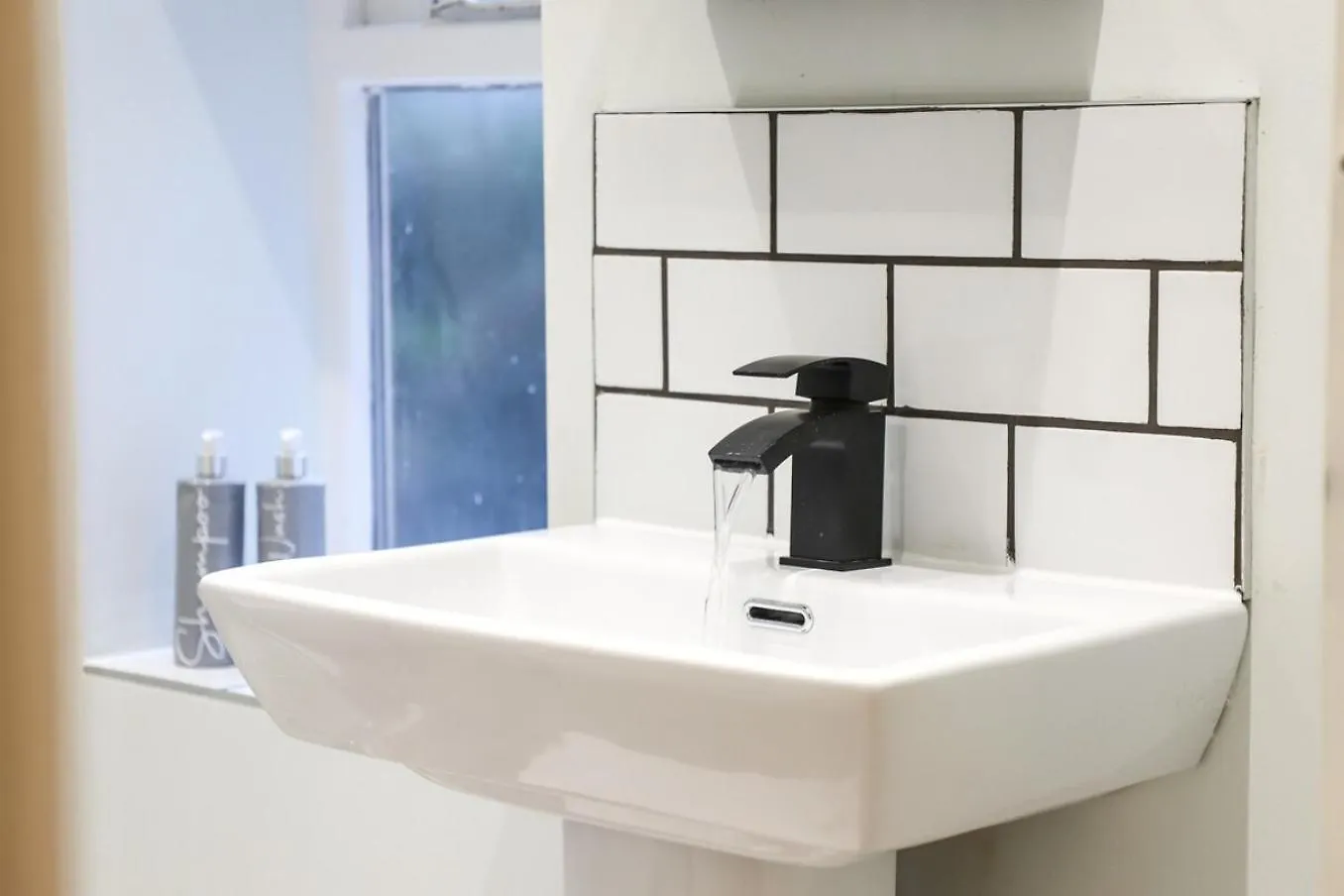 New- Modern 2Br Apt Wifi Sleep5 City Centre Sheffield Aparthotel