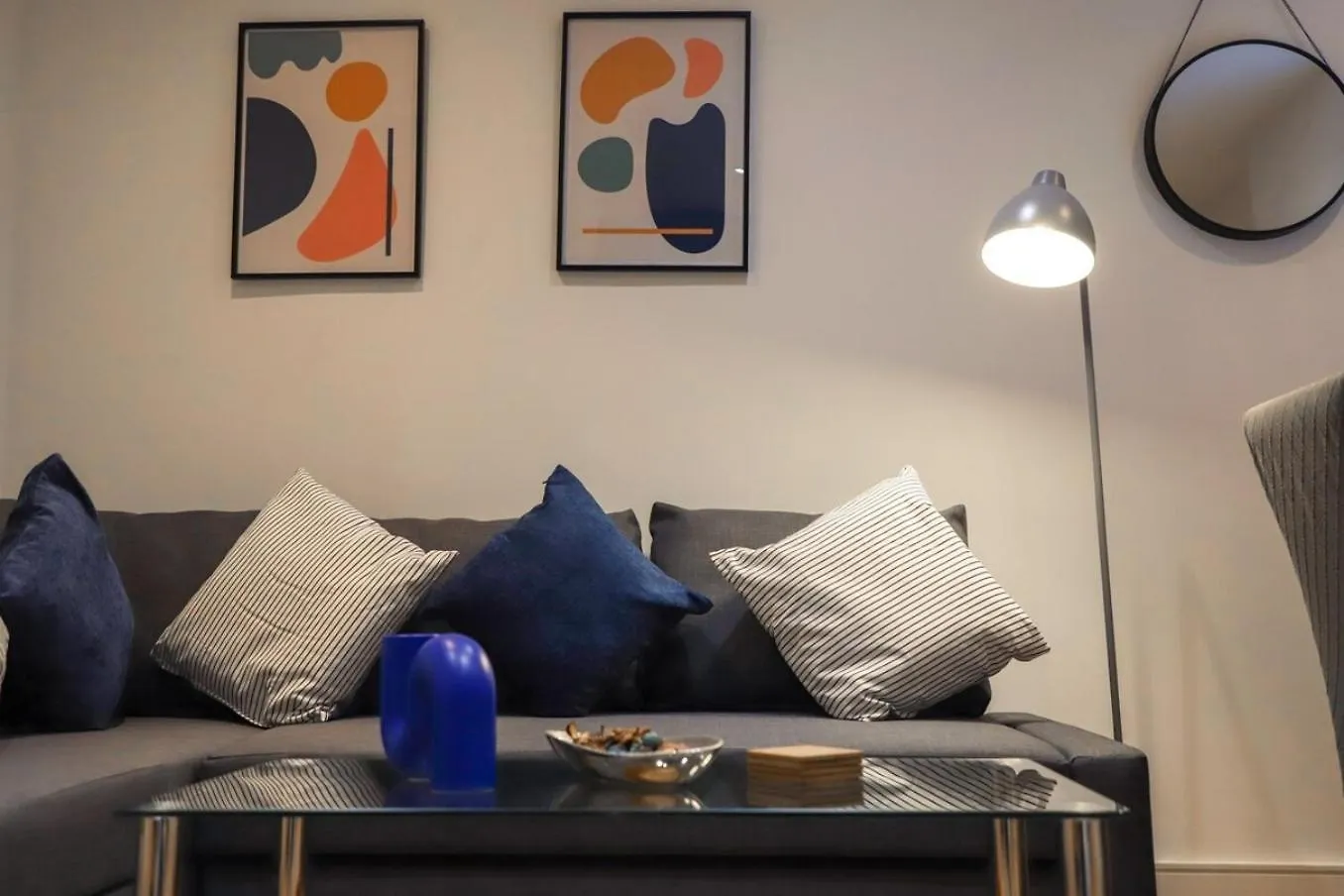 New- Modern 2Br Apt Wifi Sleep5 City Centre Sheffield