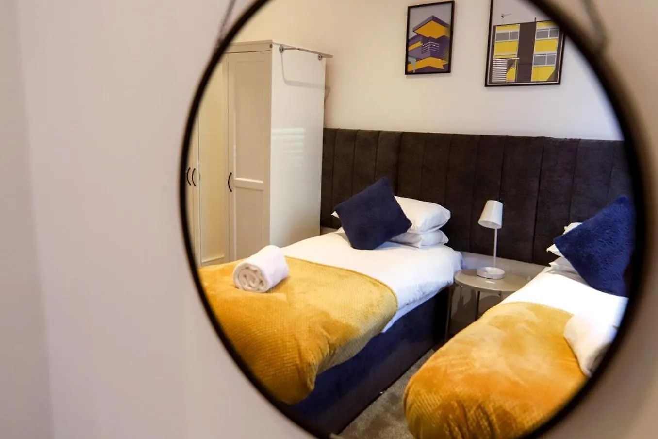 New- Modern 2Br Apt Wifi Sleep5 City Centre Sheffield Aparthotel